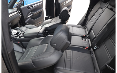 PORSCHE Cayenne Cayenne E-Hybrid - автомобили, коли, обяви за нови и употребявани 7