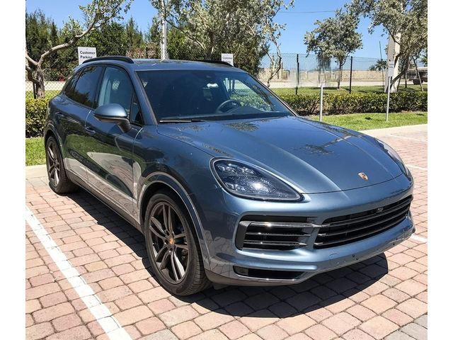 PORSCHE Cayenne Cayenne E-Hybrid  - автомобили, коли, обяви за нови и употребявани 1