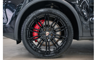 PORSCHE Cayenne Cayenne Turbo 4.8 V8 Facelift - автомобили, коли, обяви за нови и употребявани 13