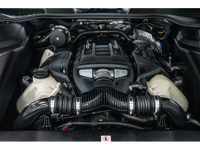 PORSCHE Cayenne Cayenne Turbo 4.8 V8 Facelift - автомобили, коли, обяви за нови и употребявани 14