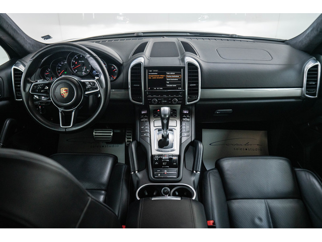 PORSCHE Cayenne Cayenne Turbo 4.8 V8 Facelift - автомобили, коли, обяви за нови и употребявани 8