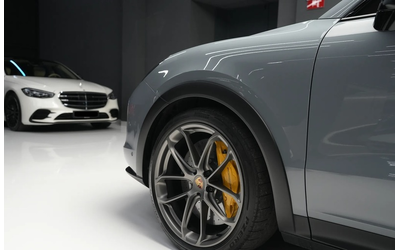 porsche-cayenne-cayenne-turbo-gt-4-0-v8 - 3