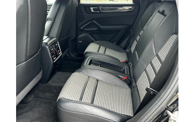 Porsche  Cayenne - автомобили, коли, обяви за нови и употребявани 10