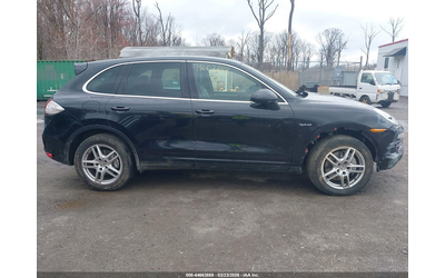 Porsche CAYENNE HYBRID 3.0L V-6 DI, DOHC, VVT, SUPERCHARGER, 333HP All Wheel Drive - автомобили, коли, обяви за нови и употребявани 12