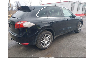 porsche-cayenne-hybrid-3-0l-v-6-di-dohc-vvt-supercharger-333hp-all-wheel-drive - 3