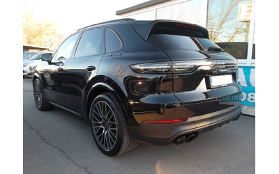 porsche-cayenne-s - 1