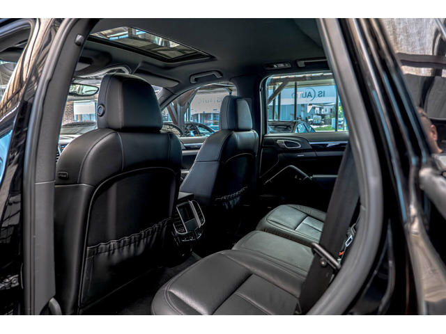 Porsche Cayenne S V8 4.8/PDLS/Bose/PDC/Memory/Шибедах - автомобили, коли, обяви за нови и употребявани 10