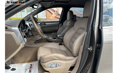 Porsche Cayenne Turbo 4.8i 500 к.с. Газ/бензин - автомобили, коли, обяви за нови и употребявани 8