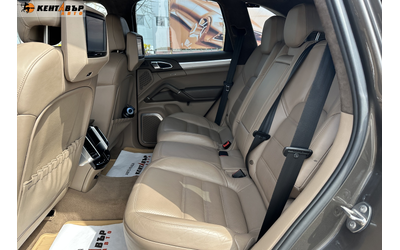 Porsche Cayenne Turbo 4.8i 500 к.с. Газ/бензин - автомобили, коли, обяви за нови и употребявани 9