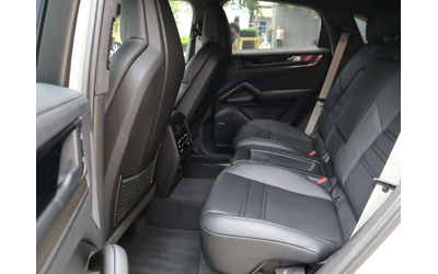 Porsche Cayenne Turbo E-Hybrid/Coupe/PCCB/PDCC Sport/PDLS+/HuD/PESS - автомобили, коли, обяви за нови и употребявани 9