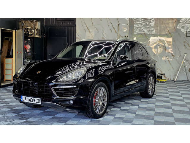 Porsche Cayenne Turbo / Keyless / Burmester / Distronic / FULL - автомобили, коли, обяви за нови и употребявани 2