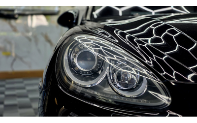 Porsche Cayenne Turbo / Keyless / Burmester / Distronic / FULL - автомобили, коли, обяви за нови и употребявани 6