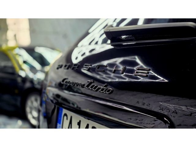 Porsche Cayenne Turbo / Keyless / Burmester / Distronic / FULL - автомобили, коли, обяви за нови и употребявани 7