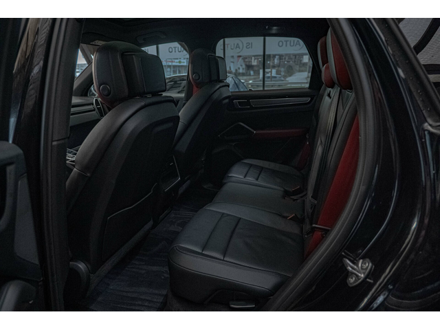 Porsche Cayenne V6T S/PDLS+/Панорама/Soft Close/PASM/Sport/Подгрев - автомобили, коли, обяви за нови и употребявани 7