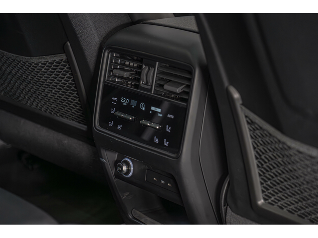 Porsche Cayenne /V8/PDCC Sport/HuD/Bose/Sport Design - автомобили, коли, обяви за нови и употребявани 12