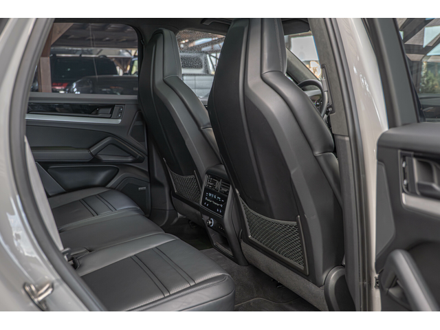 Porsche Cayenne /V8/PDCC Sport/HuD/Bose/Sport Design - автомобили, коли, обяви за нови и употребявани 13