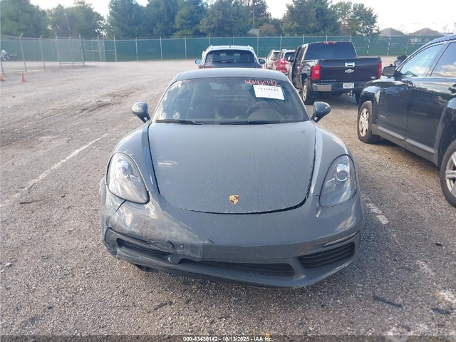 Porsche Cayman 718 - автомобили, коли, обяви за нови и употребявани 1