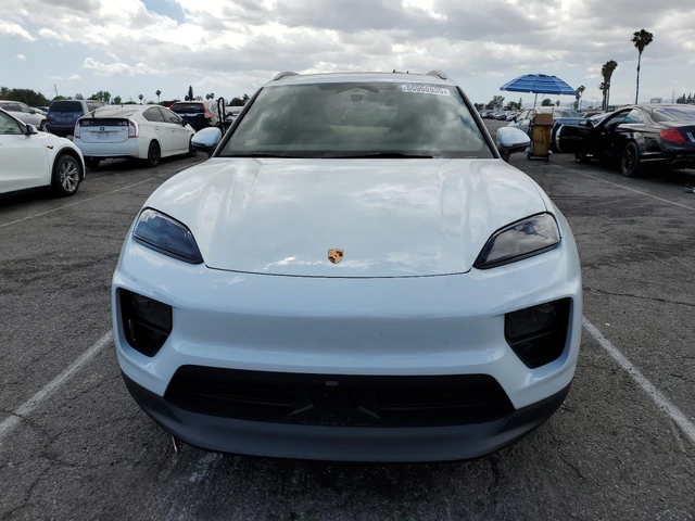 Porsche Macan EV/PANO/BURMESTER/ПОДГРЕВ - автомобили, коли, обяви за нови и употребявани 1