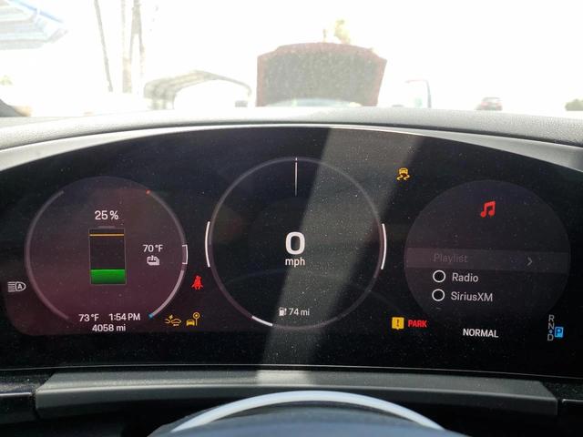 Porsche Macan EV/PANO/BURMESTER/ПОДГРЕВ - автомобили, коли, обяви за нови и употребявани 8