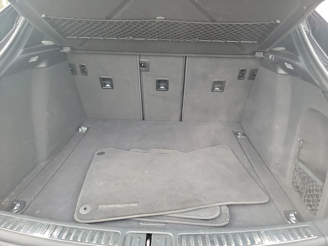 Porsche Macan S* ОБДУХ* LANE ASSIST* BOSE* KEYLESS* ПОДГРЕВ* ПАН - автомобили, коли, обяви за нови и употребявани 12