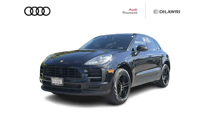 porsche-macan-19-inch-wheels-panoroof-trailer-hitch-bose-sound-rear-view-camera - 0