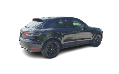 Porsche Macan |19-inch Wheels| Panoroof|Trailer Hitch|BOSE Sound|Rear View Camera| - автомобили, коли, обяви за нови и употребявани 14