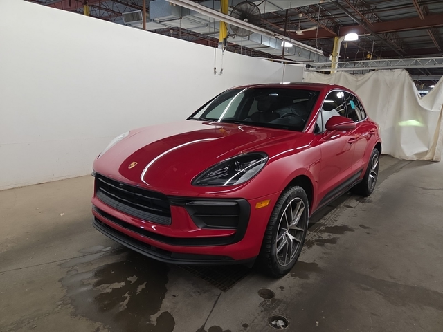 Porsche Macan 2L 4cyl AWD - автомобили, коли, обяви за нови и употребявани 0