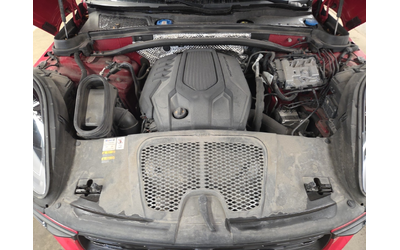 Porsche Macan 2L 4cyl AWD - автомобили, коли, обяви за нови и употребявани 15