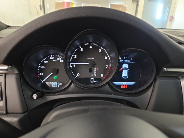 Porsche Macan 2L 4cyl AWD - автомобили, коли, обяви за нови и употребявани 8