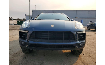 porsche-macan-3-0l-6-all-wheel-drive - 4
