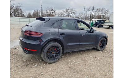 porsche-macan-3-0l-6-all-wheel-drive - 2