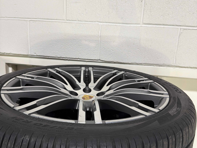 Porsche Macan 3.6L 6cyl AWD - автомобили, коли, обяви за нови и употребявани 15