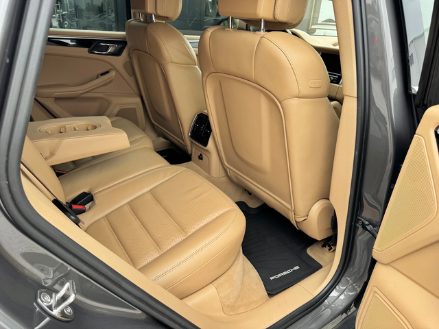 Porsche Macan S 3.0d * PDK* Подгрев/Камера/Chrono/Keyless - автомобили, коли, обяви за нови и употребявани 11