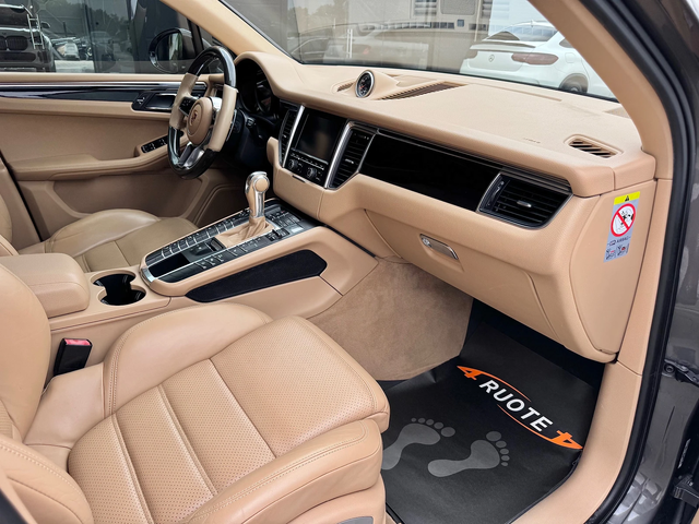 Porsche Macan S 3.0d * PDK* Подгрев/Камера/Chrono/Keyless - автомобили, коли, обяви за нови и употребявани 9