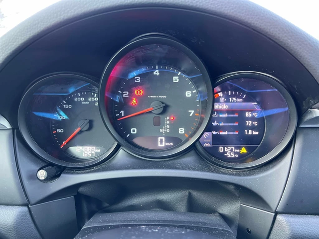 Porsche Macan * AWD * CARFAX * ЦЕНА ДО БГ - автомобили, коли, обяви за нови и употребявани 7