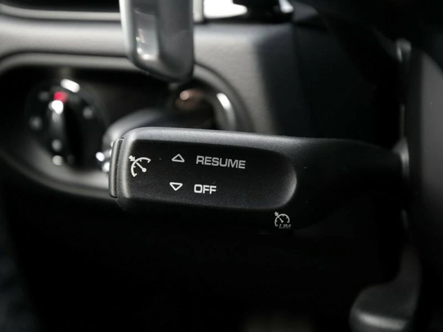 Porsche Macan S - автомобили, коли, обяви за нови и употребявани 13