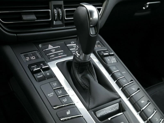 Porsche Macan S - автомобили, коли, обяви за нови и употребявани 6