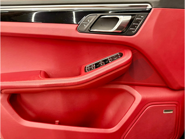 Porsche Macan S* Bose* Pano* Обдух* Лизинг* Keyless* PASM - автомобили, коли, обяви за нови и употребявани 6