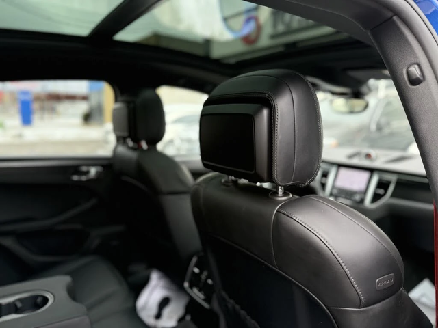 Porsche Macan GTS* 2017* MATRIX* BOSE* LANE ASSIST* PANO* KEYLES - автомобили, коли, обяви за нови и употребявани 16