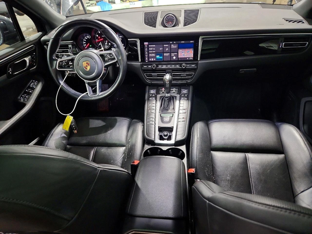 Porsche Macan * ПАНОРАМА* KEYLESS* КОЖА* ПОДГРЕВ* КАМЕРА* - автомобили, коли, обяви за нови и употребявани 7