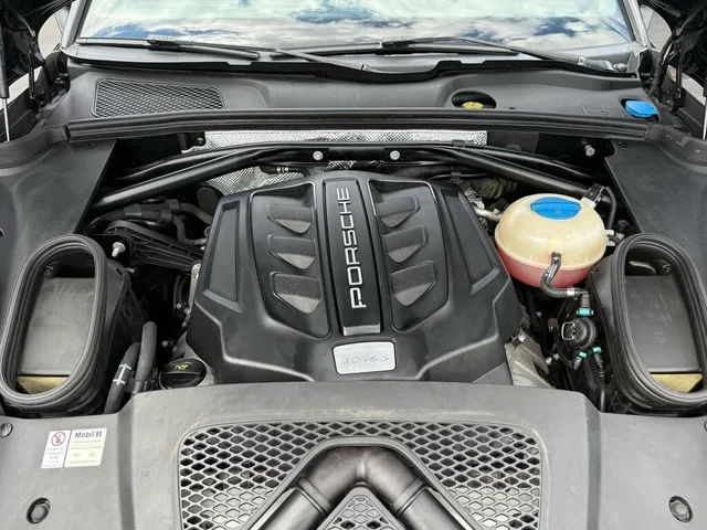 Porsche Macan S* AWD* ПАНО* - автомобили, коли, обяви за нови и употребявани 10