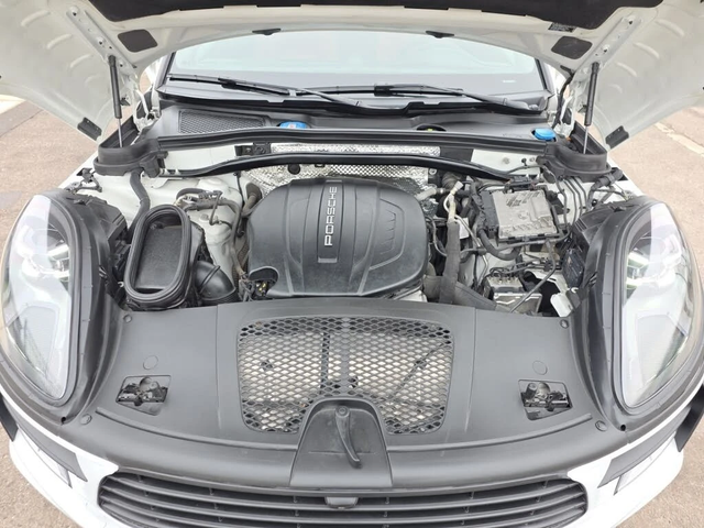 Porsche Macan * АвтоКредит * (ЦЕНА ДО БГ) - автомобили, коли, обяви за нови и употребявани 6