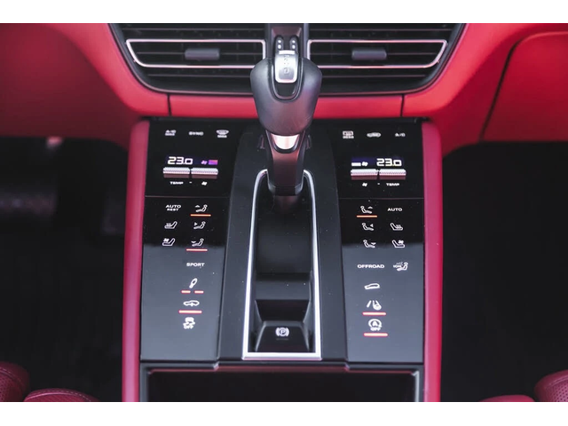 Porsche Macan S AWD* АвтоКредит* (ЦЕНА ДО БГ)* - автомобили, коли, обяви за нови и употребявани 16