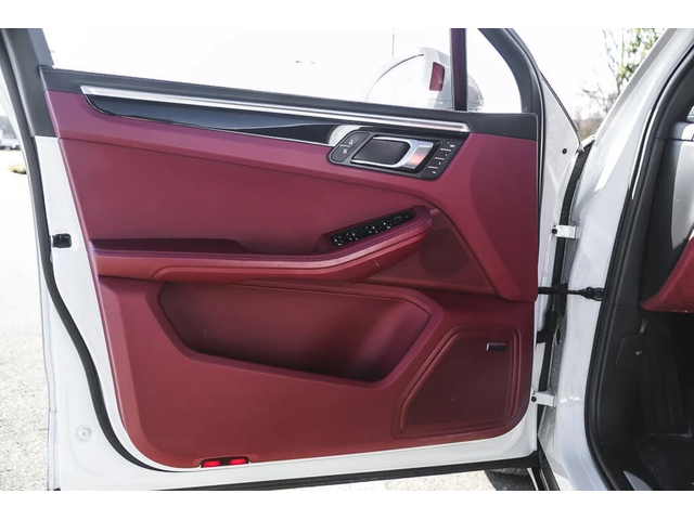 Porsche Macan S AWD* АвтоКредит* (ЦЕНА ДО БГ)* - автомобили, коли, обяви за нови и употребявани 9