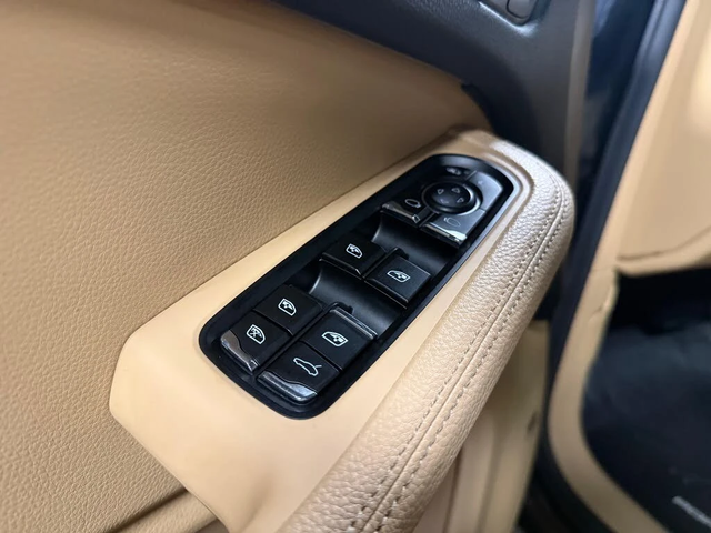 Porsche Macan AWD* АвтоКредит* (ЦЕНА ДО БГ) - автомобили, коли, обяви за нови и употребявани 15