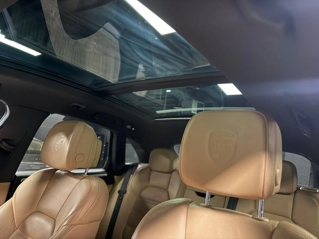 Porsche Macan AWD* АвтоКредит* (ЦЕНА ДО БГ) - автомобили, коли, обяви за нови и употребявани 9