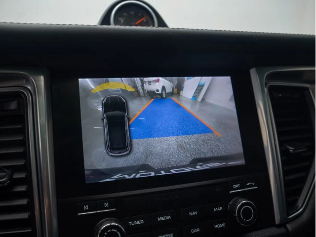 Porsche Macan * АвтоКредит * (ЦЕНА ДО БГ) - автомобили, коли, обяви за нови и употребявани 14