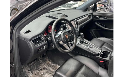 porsche-macan - 4
