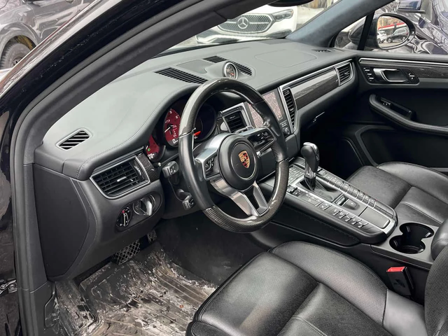 Porsche Macan * GTS * ОБДУХВНАЕ* BOSE* ПАНО* - автомобили, коли, обяви за нови и употребявани 4