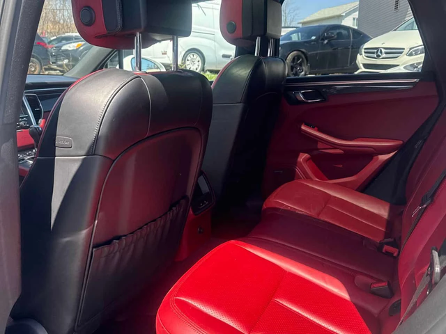 Porsche Macan * S * ОБДУХВАНЕ * ПАМЕТ * PANO * NAVI - автомобили, коли, обяви за нови и употребявани 9